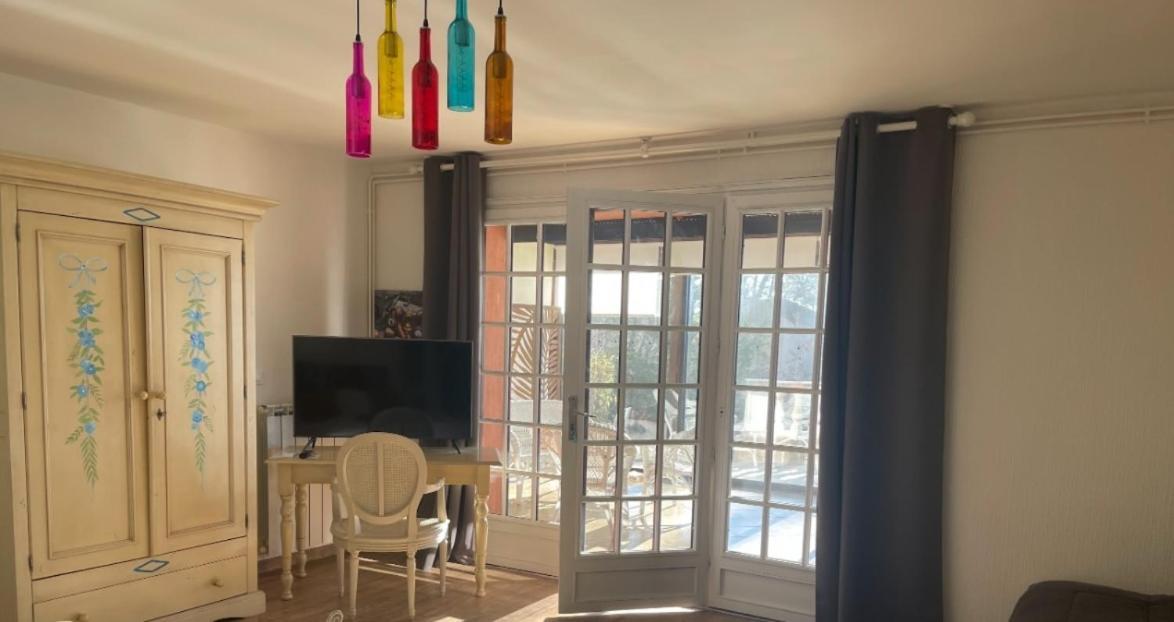 Le Mas De Camassade Tourrettes-sur-Loup Exteriör bild